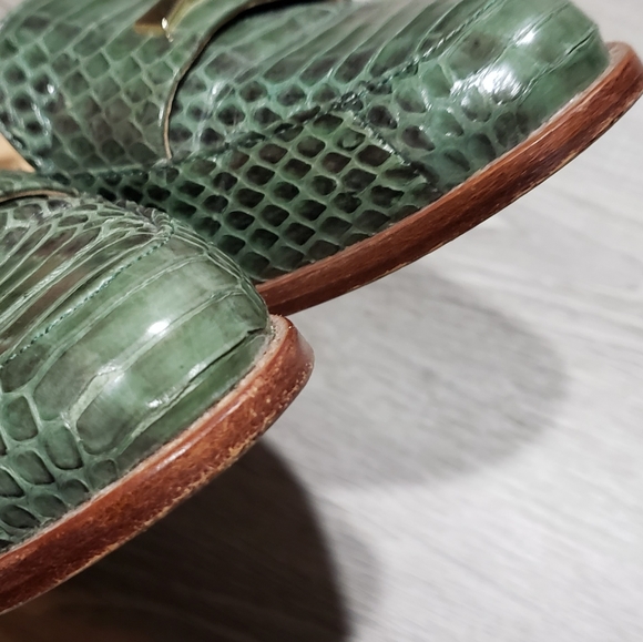 Kate Spade Loafer Snakeskin Slip on - Picture 6 of 7